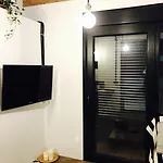 Atico Falla Apartment *
